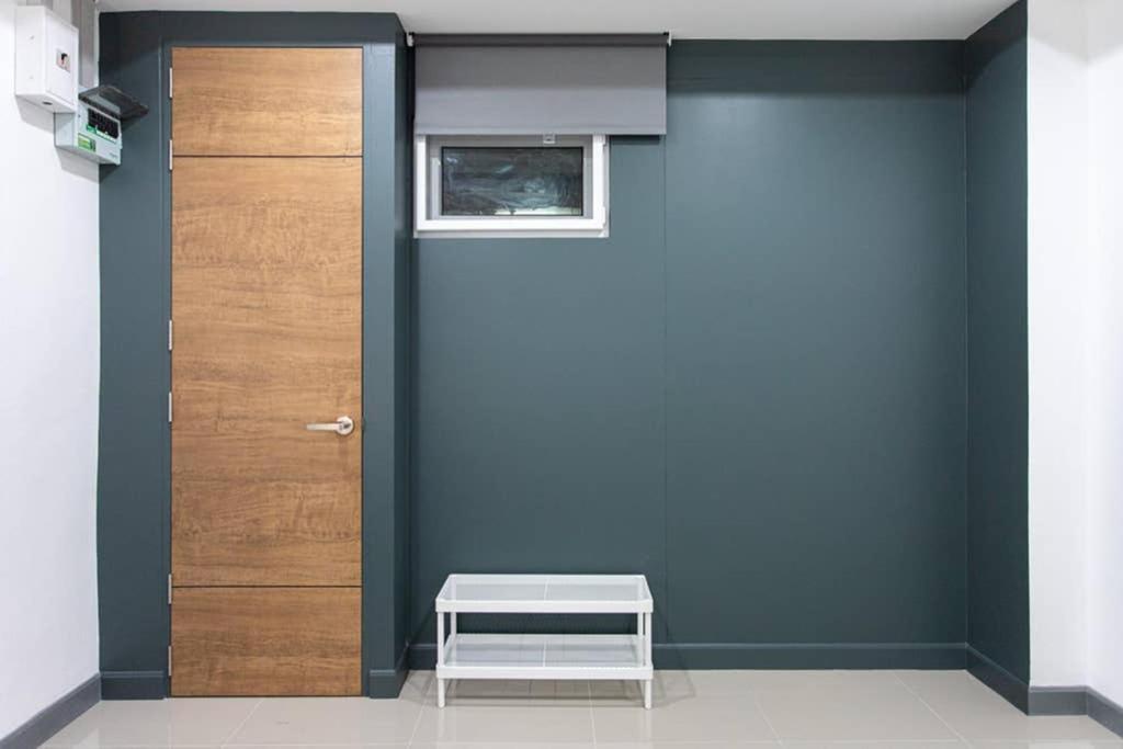 P1 Silom Pan Large Room Full Kitchen Wifi 4-6Pax Bangkok Exteriér fotografie